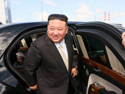 Ким Чен Ын протестировал новую снайперскую винтовку КНДР