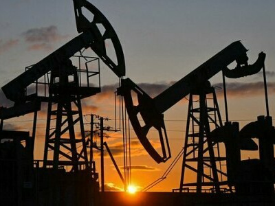 Поставки нефти в Индию вышли на многомесячный максимум