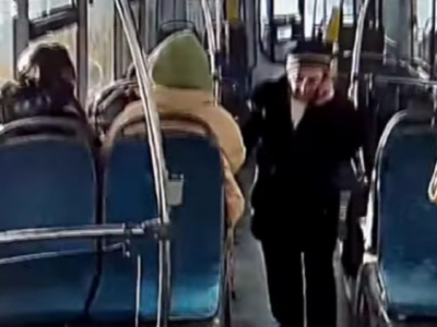 Вот как воруют в общественном транспорте – будьте бдительны! (видео)