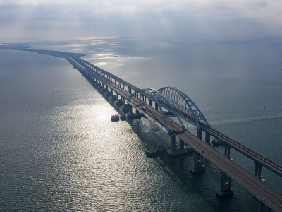Киев готовит в мае комбинированную атаку на Крымский мост